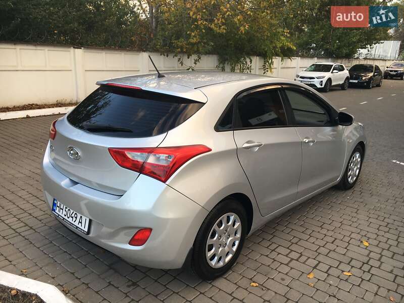 Хэтчбек Hyundai i30 2012 в Одессе фото 7 Хэтчбек Hyundai i30 2012 в Одессе