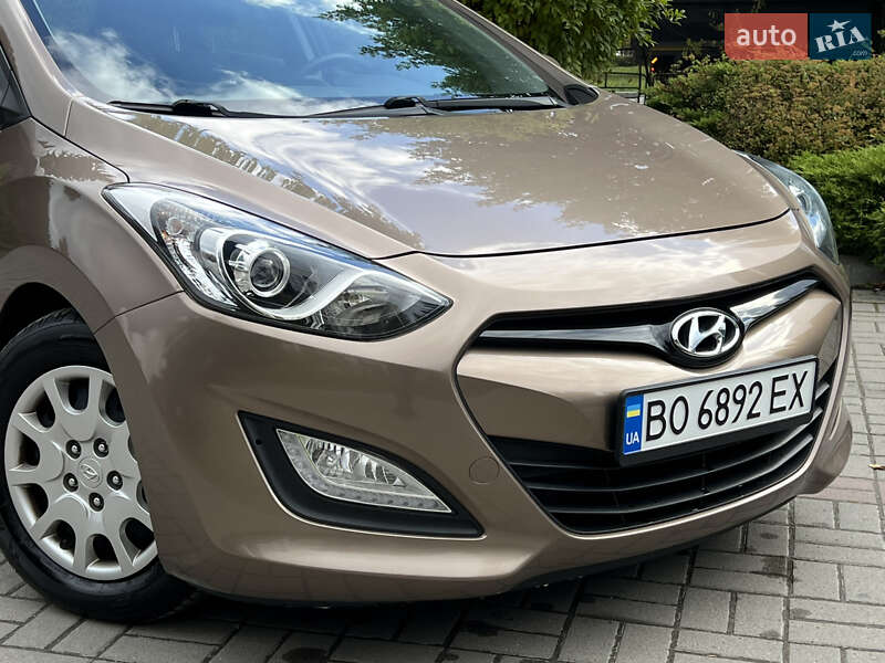 Хетчбек Hyundai i30 2014 в Тернополі
