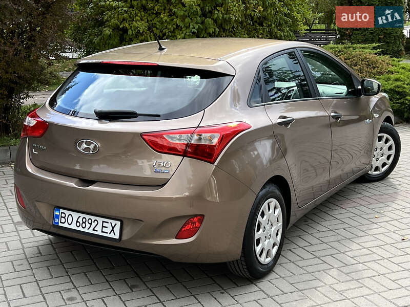 Хетчбек Hyundai i30 2014 в Тернополі