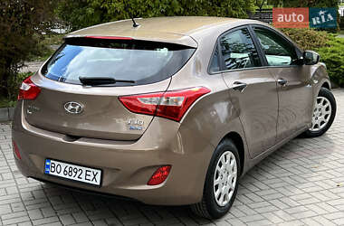 Хэтчбек Hyundai i30 2014 в 