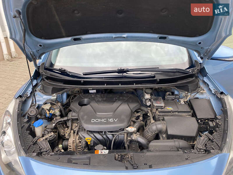 Хетчбек Hyundai i30 2012 в Одесі фото 14 Хетчбек Hyundai i30 2012 в Одесі