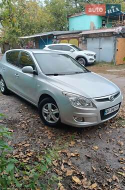 Хэтчбек Hyundai i30 2008 в 