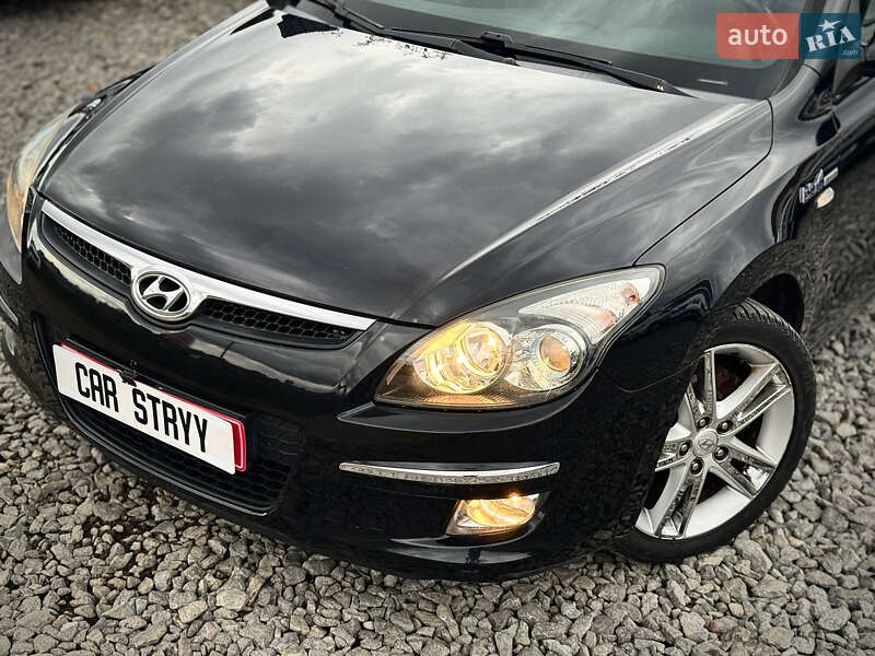 Универсал Hyundai i30 2009 в Стрые