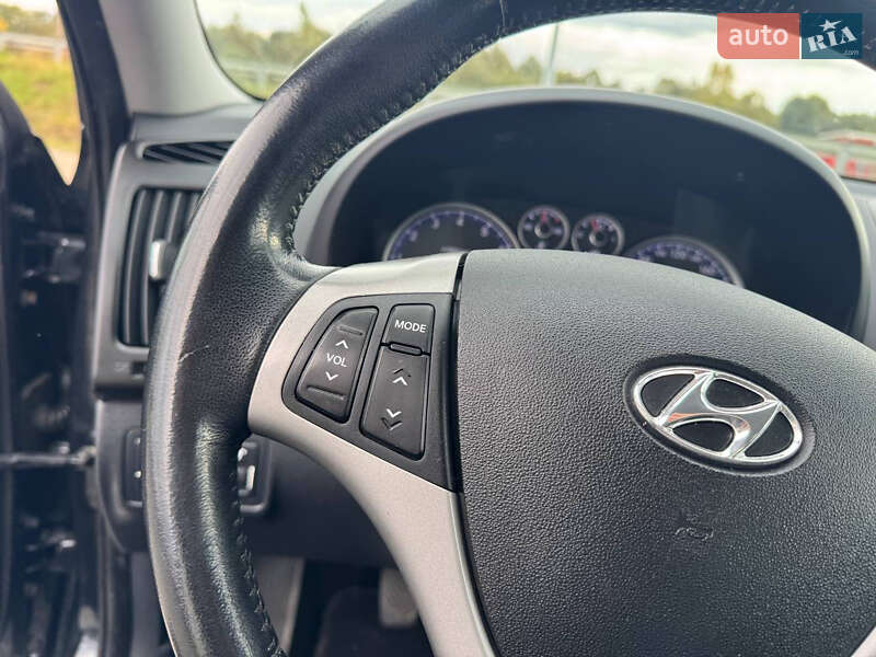 Универсал Hyundai i30 2009 в Стрые