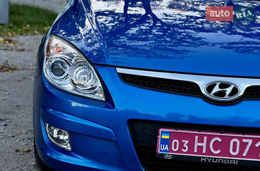 Хэтчбек Hyundai i30 2008 в 
