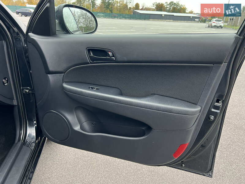 Універсал Hyundai i30 2009 в Вінниці