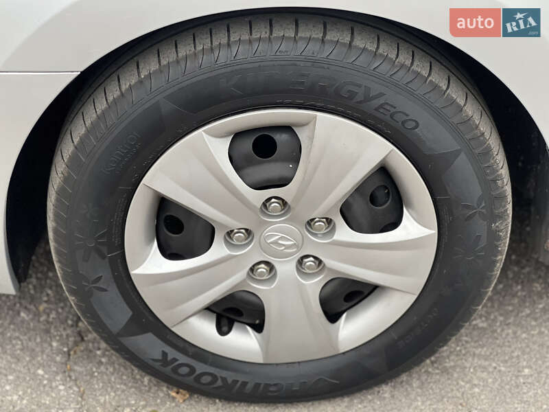 Универсал Hyundai i30 2008 в Виннице