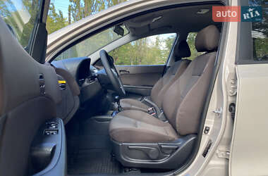 Универсал Hyundai i30 2008 в 