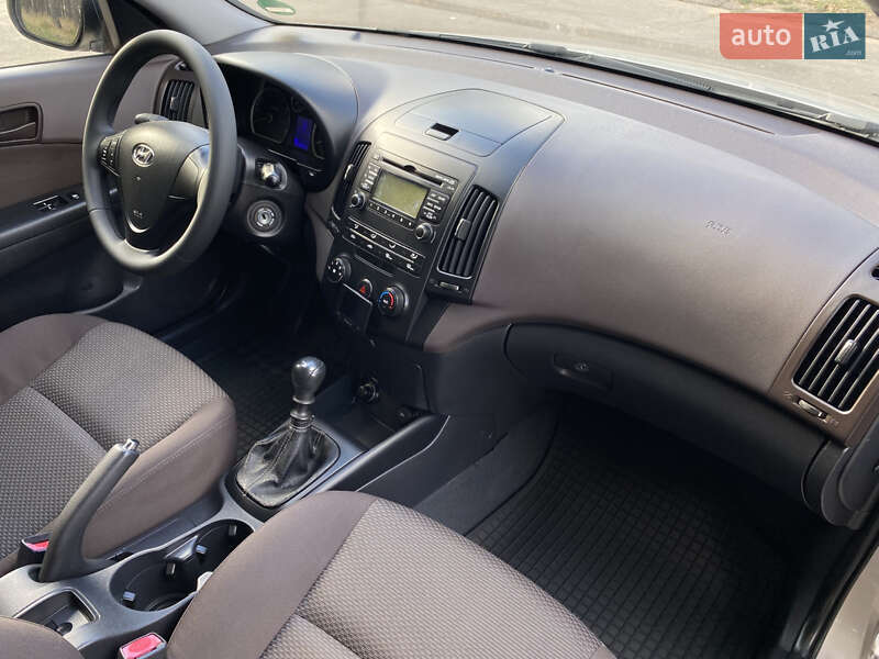 Універсал Hyundai i30 2008 в Миколаєві