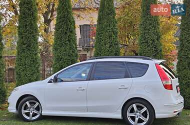 Универсал Hyundai i30 2009 в 