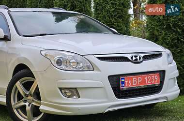 Универсал Hyundai i30 2009 в 