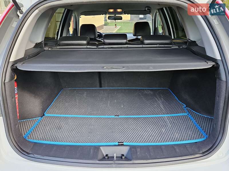 Универсал Hyundai i30 2009 в Бориславе