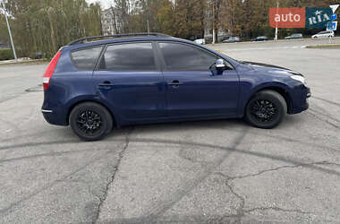 Універсал Hyundai i30 2008 в  фото 5 Універсал Hyundai i30 2008 в