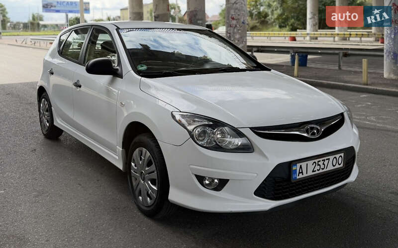 Хетчбек Hyundai i30 2010 в Одесі