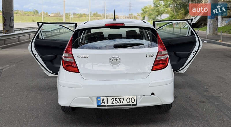 Хетчбек Hyundai i30 2010 в Одесі
