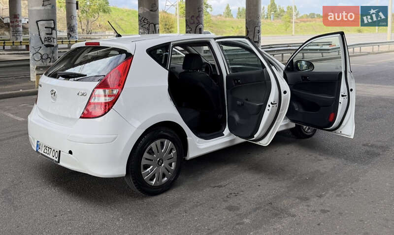 Хетчбек Hyundai i30 2010 в Одесі