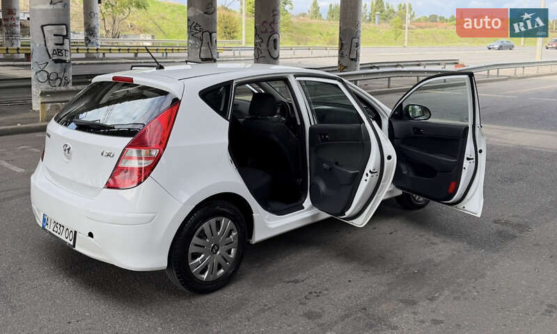 Хетчбек Hyundai i30 2010 в Одесі