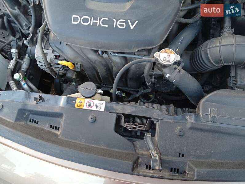 Хетчбек Hyundai i30 2012 в Носівці