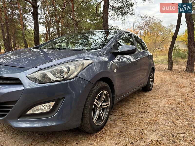 Хетчбек Hyundai i30 2013 в Павлограді фото 3 Хетчбек Hyundai i30 2013 в Павлограді