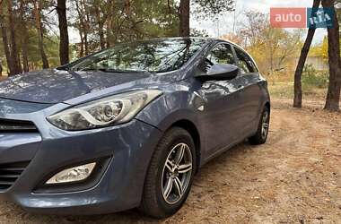 Хэтчбек Hyundai i30 2013 в 