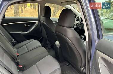 Хэтчбек Hyundai i30 2013 в 