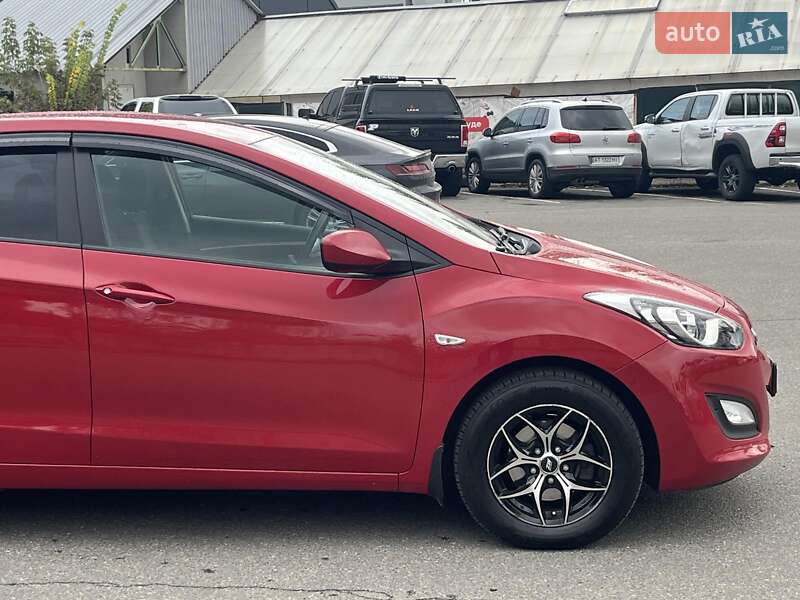 Хэтчбек Hyundai i30 2013 в Киеве фото 5 Хэтчбек Hyundai i30 2013 в Киеве