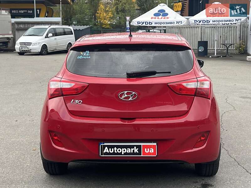 Хэтчбек Hyundai i30 2013 в Киеве фото 7 Хэтчбек Hyundai i30 2013 в Киеве