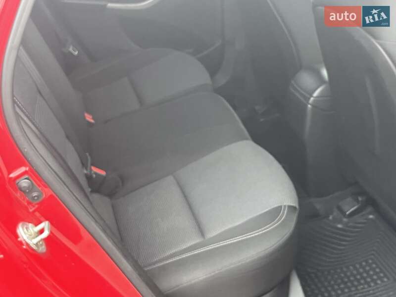 Хэтчбек Hyundai i30 2013 в Киеве фото 20 Хэтчбек Hyundai i30 2013 в Киеве
