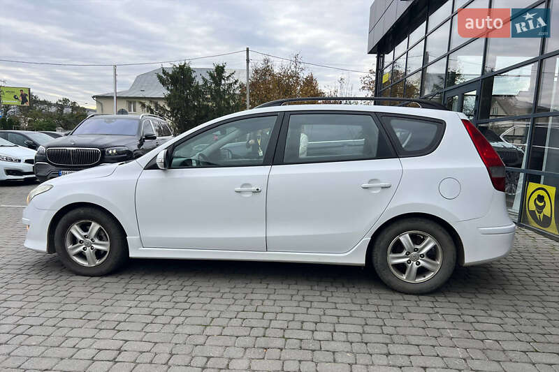Хетчбек Hyundai i30 2010 в Івано-Франківську