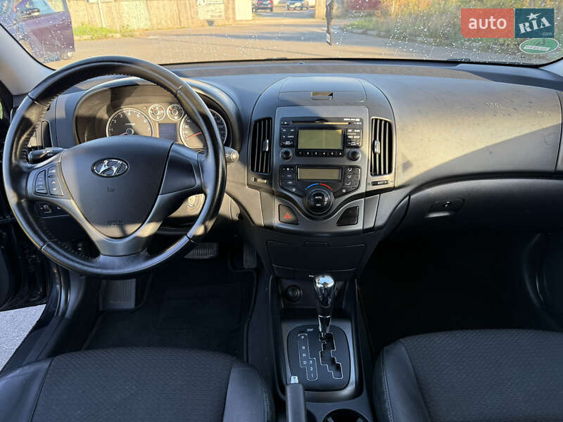 Универсал Hyundai i30 2008 в Луцке фото 11 Универсал Hyundai i30 2008 в Луцке