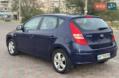 Хэтчбек Hyundai i30 2008 в Запорожье