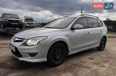 Універсал Hyundai i30 2010 в  фото 7 Універсал Hyundai i30 2010 в