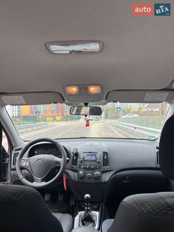 Хетчбек Hyundai i30 2008 в Житомирі фото 17 Хетчбек Hyundai i30 2008 в Житомирі