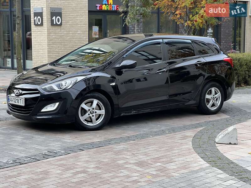 Універсал Hyundai i30 2014 в Києві фото 7 Універсал Hyundai i30 2014 в Києві