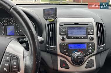 Універсал Hyundai i30 2011 в  фото 3 Універсал Hyundai i30 2011 в