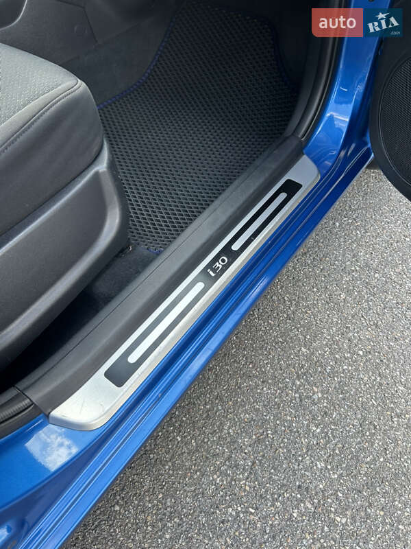 Хетчбек Hyundai i30 2007 в Харкові фото 4 Хетчбек Hyundai i30 2007 в Харкові