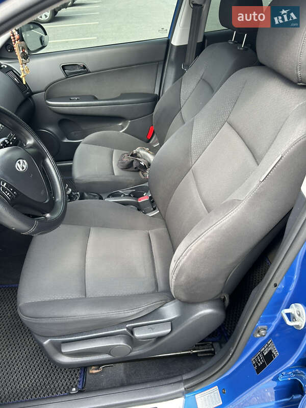 Хетчбек Hyundai i30 2007 в Харкові фото 8 Хетчбек Hyundai i30 2007 в Харкові