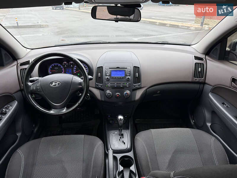 Універсал Hyundai i30 2012 в Харкові фото 23 Універсал Hyundai i30 2012 в Харкові