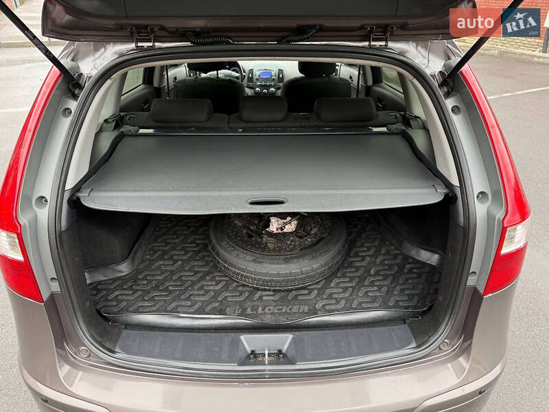 Універсал Hyundai i30 2012 в Харкові фото 26 Універсал Hyundai i30 2012 в Харкові