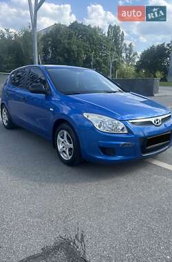 Хэтчбек Hyundai i30 2007 в Харькове