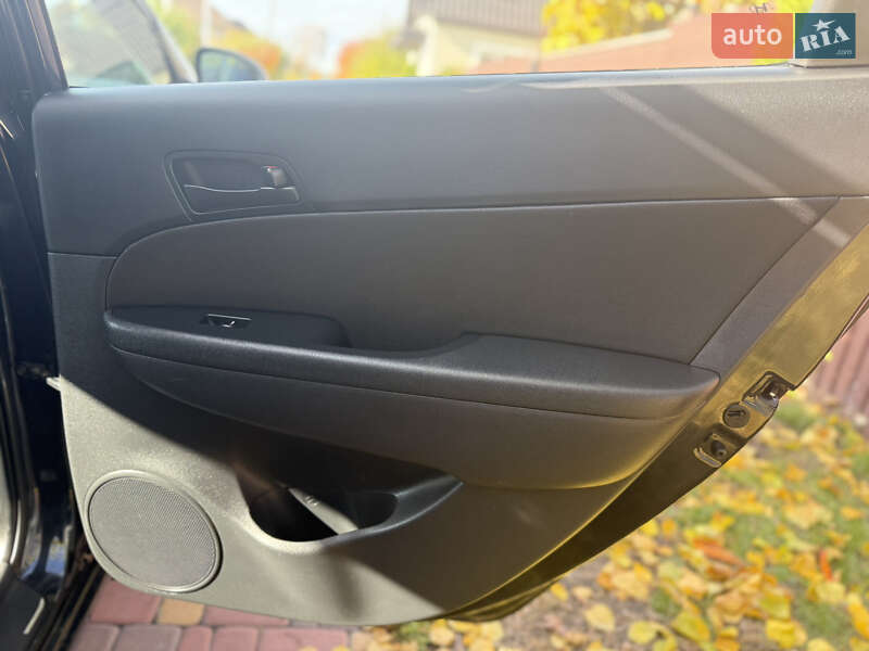 Універсал Hyundai i30 2009 в Борисполі фото 33 Універсал Hyundai i30 2009 в Борисполі