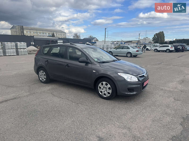 Універсал Hyundai i30 2009 в Білій Церкві фото 51 Універсал Hyundai i30 2009 в Білій Церкві