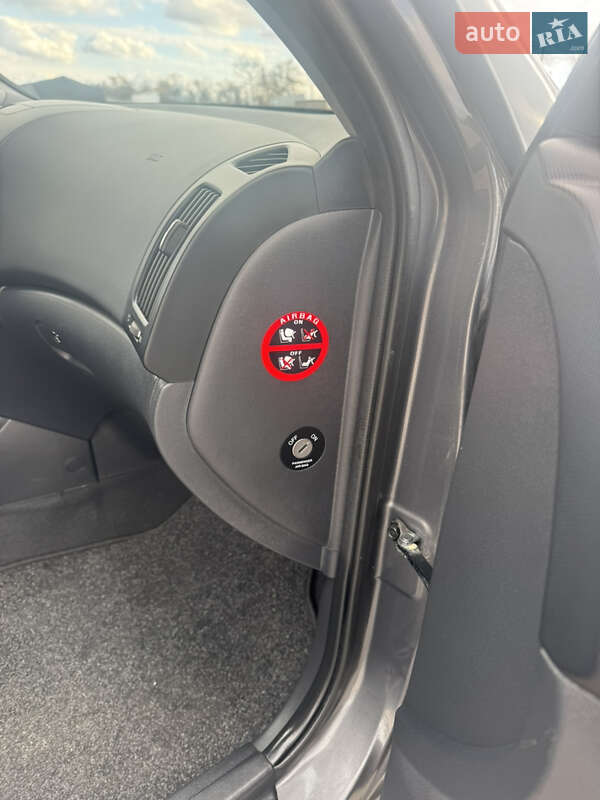 Універсал Hyundai i30 2009 в Білій Церкві фото 22 Універсал Hyundai i30 2009 в Білій Церкві