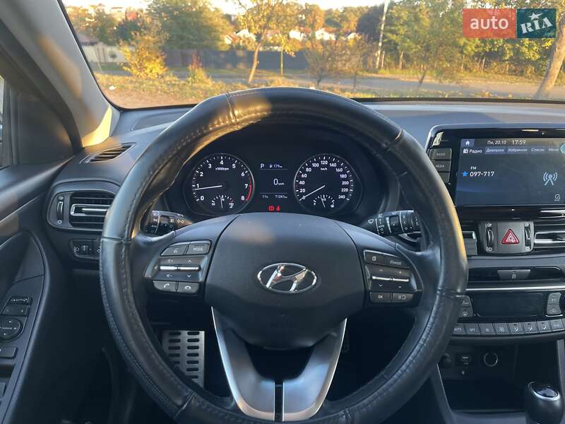 Хетчбек Hyundai i30 2021 в Ужгороді фото 2 Хетчбек Hyundai i30 2021 в Ужгороді