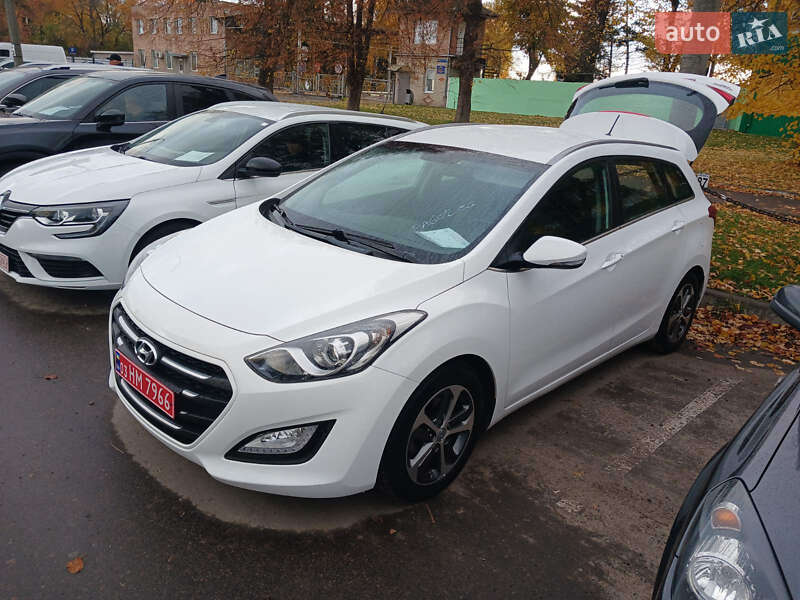 Універсал Hyundai i30 2015 в Луцьку фото 3 Універсал Hyundai i30 2015 в Луцьку