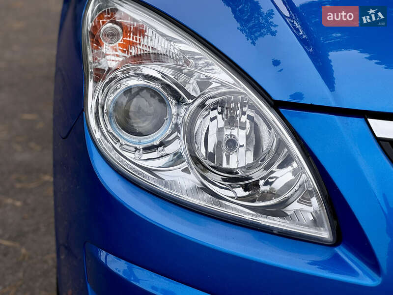 Хэтчбек Hyundai i30 2008 в Виннице