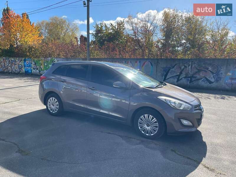 Універсал Hyundai i30 2013 в Хмельницькому фото 4 Універсал Hyundai i30 2013 в Хмельницькому