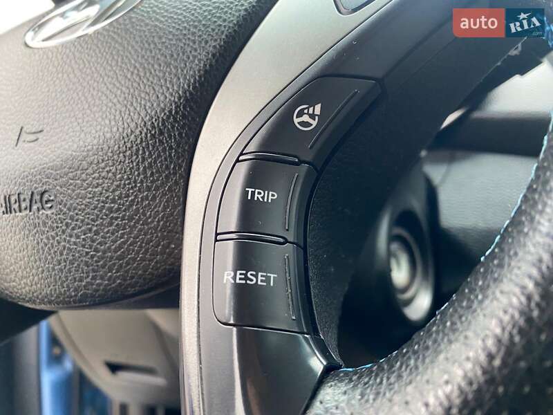 Хетчбек Hyundai i30 2012 в Одесі фото 28 Хетчбек Hyundai i30 2012 в Одесі