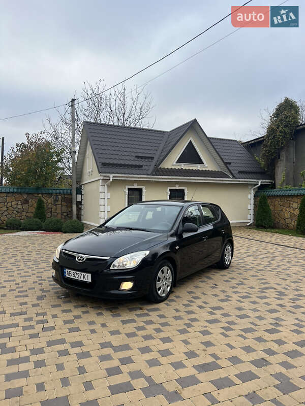 Хэтчбек Hyundai i30 2007 в Могилев-Подольске фото 2 Хэтчбек Hyundai i30 2007 в Могилев-Подольске