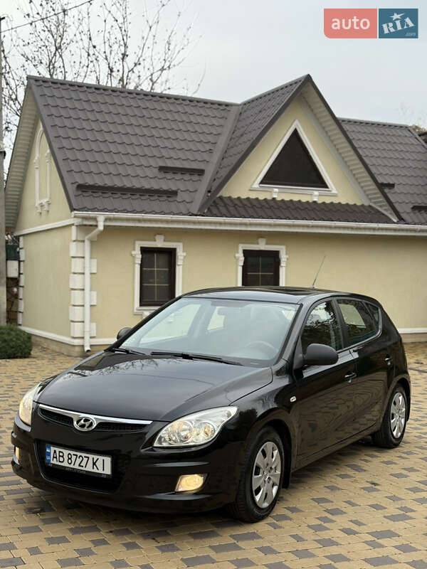 Хэтчбек Hyundai i30 2007 в Могилев-Подольске фото 6 Хэтчбек Hyundai i30 2007 в Могилев-Подольске